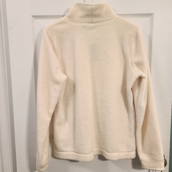 L.L. Bean Fleece Pullover - Picture 2 of 5